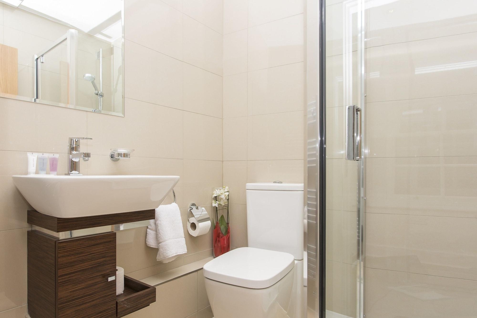 Artillery Lane Apartments Лондон Экстерьер фото